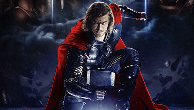 Thor es desterrado a la Tierra
