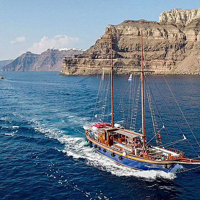 Timeline: Transportation at Sea