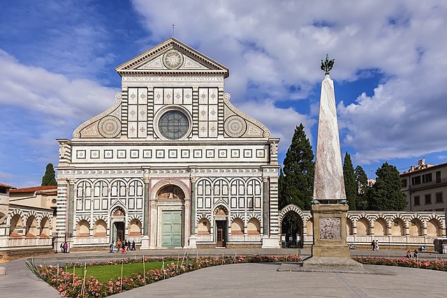 primeros indicios de la existencia de Farmacias