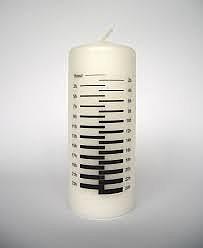 LA VELA-RELOJ / EL RELOJ DE BUJÍA