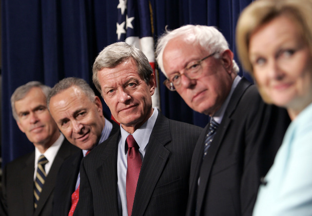 Voted no on cooperating with India as a nuclear power