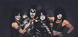 Kiss        https://www.youtube.com/watch?v=LMcDg2HwOnM