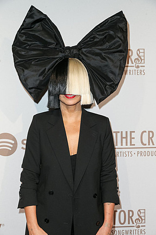 Sia