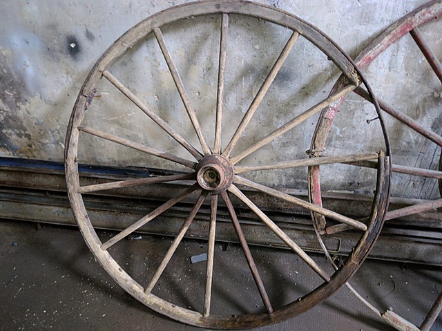 evolución:ruedas de metal