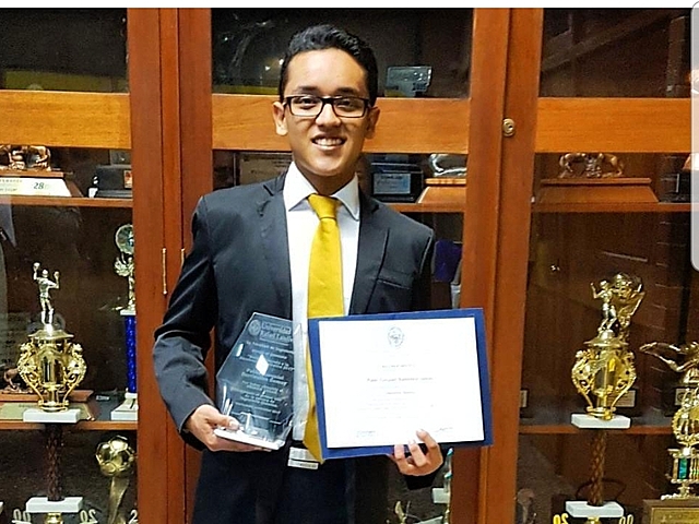 Premio a la excelencia académica