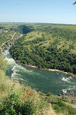 Chegada dos portugueses à barra do Kwanza