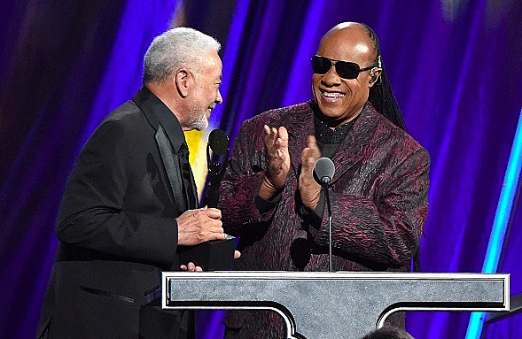 inducted in the rock and roll hall of fame