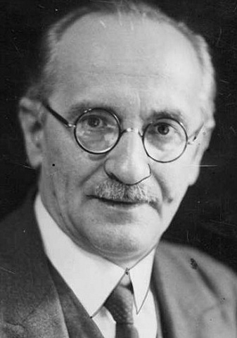 Jan Łukasiewicz 1878 - 1956