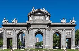 PUERTA DE ALCALÁ