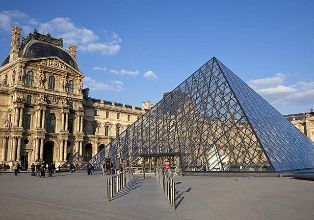 Louvre