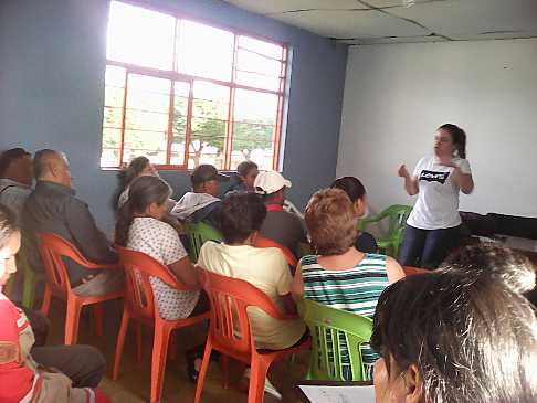 Participación en procesos de formación y fortalecimiento organizacional y/o comunitario rural.