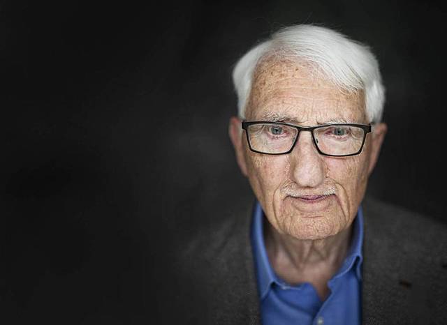 JURGËN HABERMAS 1929- ACT