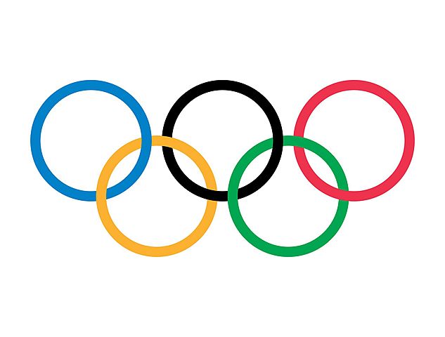 Prima Olimpiade ( giochi dedicati a Zeus )