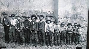 SIGLO XX (año 1900 al año 1999)