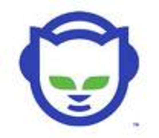 NAPSTER, la sociedad de música “peer to peer” es llevada a juicio