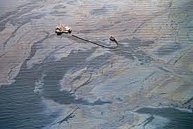 Oil spill in the US!? US knock on Panama's door ( Period 9 Key Concepts )
