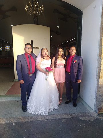 Se casaron mis papàs