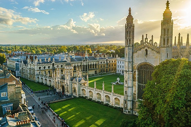 CAMBRIDGE UNIVERSITY FOUNDATION