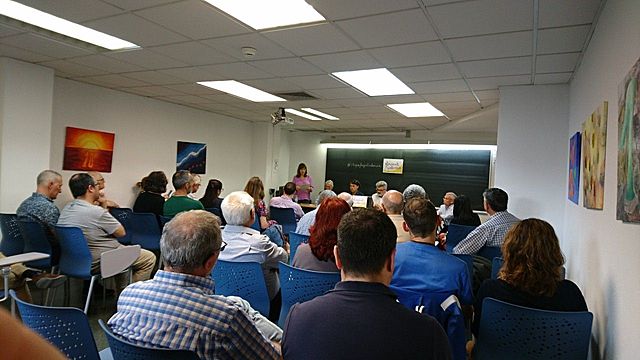 Taula redona: I tu, què fas pel valencià?