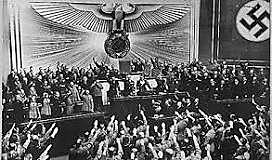 HITLER SE CONVIERTE EN PRESIDENTE DE LA REPÚBLICA