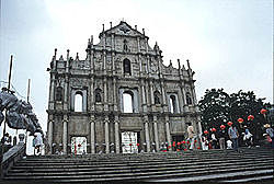 Religiões em Macau.