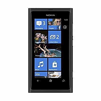 Nokia lumia 800, primer smartphone corriendo Windows Phone.