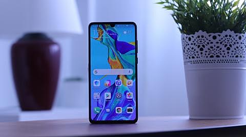 Galaxy S10, Huawei P30, Iphone 11