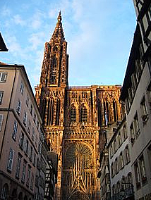 Culminació de la catedral i elevació de la torre
