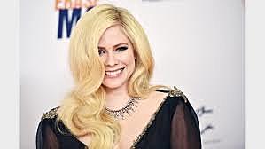 Avril Lavigne 1984- actualidad)