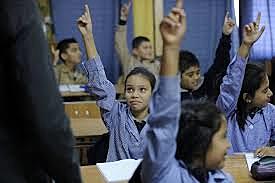 Nivel de desempeño por Nivel Socio económico.