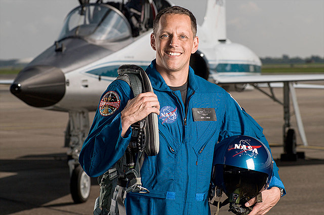 vice-administrador  de  Aeronáutica de la NASA,