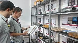 EXÁMENES PRÁCTICOS