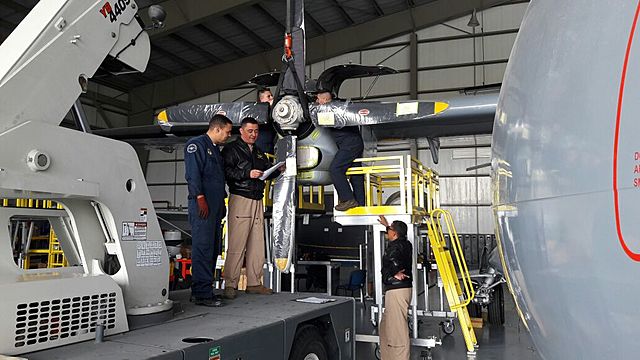 TÉCNICO LINEA AVIONES