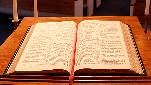 Traducción de la Biblia al griego.