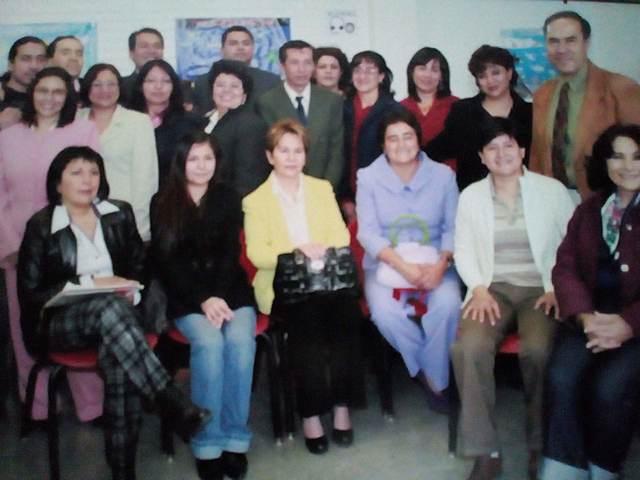 ¿ Qué hicieron para implementar la enseñanza del idioma inglés?