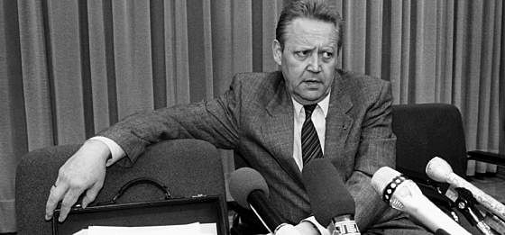 9 de novembre de 1989. Günter Schabowski (II)