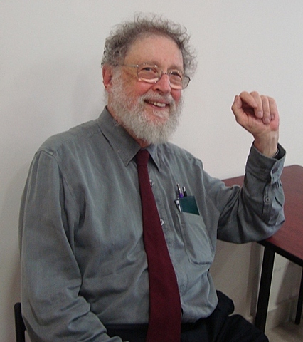 Meyer y Rowan publican la Teoría Institucional