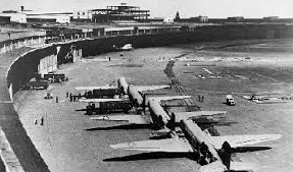 Berlin Blockade/Airlift (End)