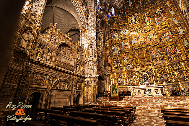 ES CONSTRUEIX EL RETAULE