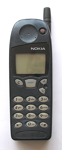 Nokia 8210