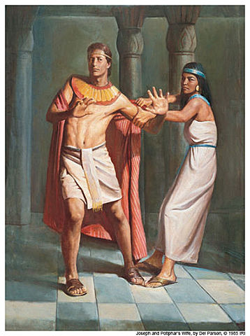 José constantemente se negaba a sus insinuaciones,