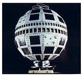 Primer satélite comercial