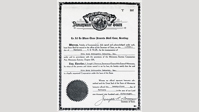 Première succursale à l'étranger