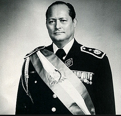 Otto Pérez Molina —2012-2015—.