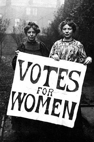 ¿QUÉ QUERÍAN LAS MUJERES DEL SIGLO XVIII?