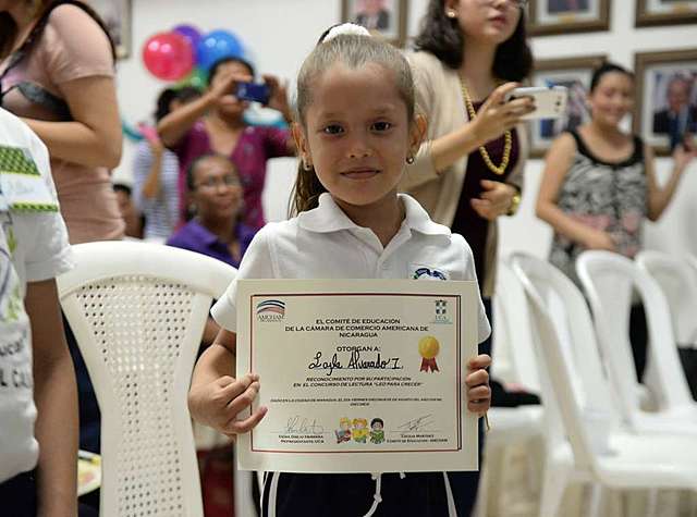 My elementary school graduación