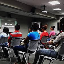 Proyectores y televisión plasma