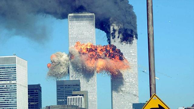 (11 de septiembre de 2001) Ataque Terrorista a las Torres Gemelas
