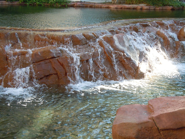 Blog: Adding a header image to WordPress blog