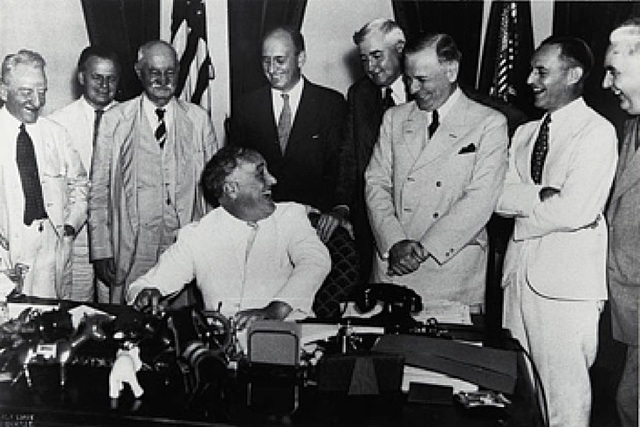 New Deal Programs - 1935 Banking Act